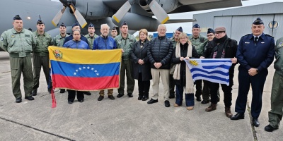 Parti� el avi�n H�rcules rumbo a Venezuela para llevar ayuda humanitaria tras el terremoto 