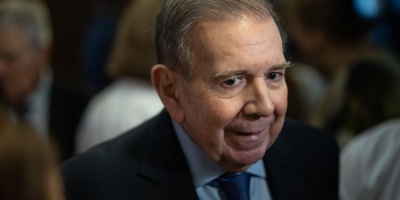 Edmundo Gonz�lez da las gracias a Ayuso por la entrega de un mill�n de euros para ayuda tras los terremotos