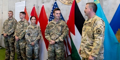 Un contingente militar kosovar se suma a la misi�n de estabilizaci�n para Gaza