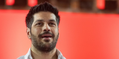 Andr�s Ojeda calific� como �poca seria� la actitud del ministro de Econom�a de mostrar gr�ficas �como si fu�ramos Suiza cuando la gente no llega a fin de mes�