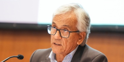 Juan Castillo confirm� que habl� con el secretario de Presidencia luego de las declaraciones por la esencialidad de puerto