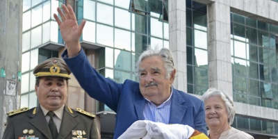 Le entregaron el Pabelln Nacional al presidente Mujica