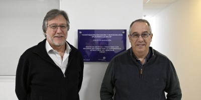 Carlos Batthy�ny destac� la visita del ministro de Educaci�n y Cultura en el marco de sus �ltimas horas al frente del Instituto Pasteur de Montevideo