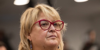 El Gobierno comprar� solo una OPV