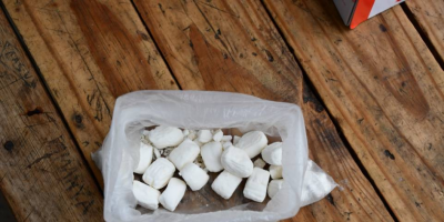 Desarticularon una banda criminal que ingresaba droga a las c�rceles, hay 11 mujeres formalizadas                                 
