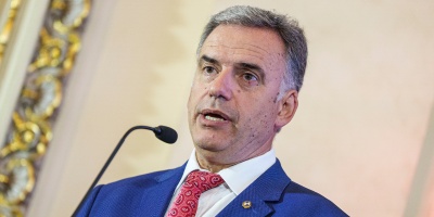 El Gobierno firm� un acuerdo con una empresa espa�ola para desarrollar un parque tecnol�gico de centros de datos de 500 megavatios