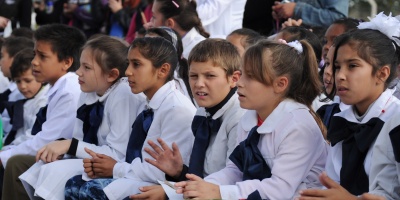 Director de Primaria celebr� el debate sobre cambios en el uniforme