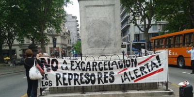 Plenaria Memoria y Justicia pide "un juicio general" contra represores de la dictadura
