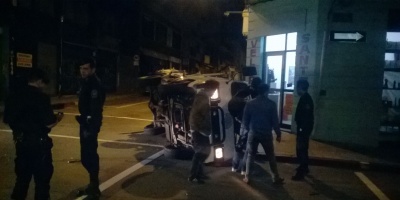 Fuerte choque aunque sin heridos en Col�n y 25 de mayo