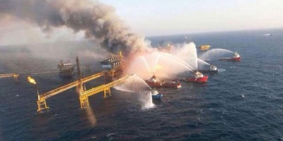 Un muerto y varios heridos al explotar plataforma petrolera en M�xico