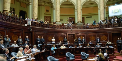 Senado aprob� 29 venias, posterg� la votaci�n de Calloia y pidi� ampliaci�n del CV del presidente de AFE