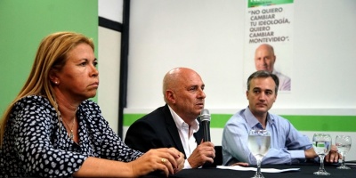 Novick: �La basura en la ciudad no tiene derecha o izquierda y muchos barrios de Montevideo son un basural�