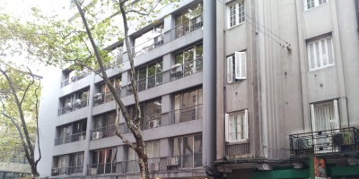Incendio con una persona intoxicada en edificio del Centro