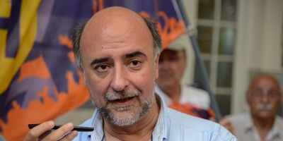 Mieres present� proyecto que prohibe realizar publicidad estatal durante las campa�as electorales