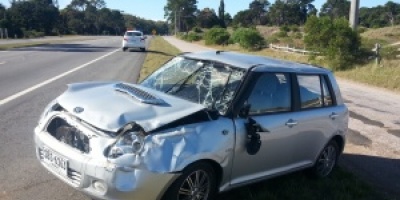 Vuelco en Ruta Interbalnearia con dos heridos