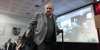 Mujica recibi� Honoris Causa en la Universidad de Buenos Aires