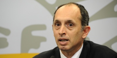 Casaravilla: "No va a haber ajuste de tarifas" por falta de lluvias