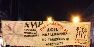 Se realiz� marcha en defensa del agua y la tierra en D�a Mundial del Medio Ambiente
