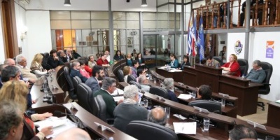 Junta Departamental de Salto aprob� l�nea de credito pedido por intendente