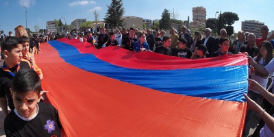 Presentan documental sobre genocidio armenio