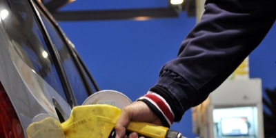 Blancos reafirman rechazo a suba de combustibles: "No es necesario ni conveniente"