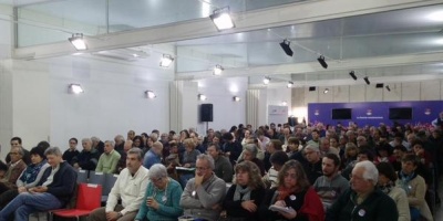 Plenario del Frente Amplio vot� cuarto intermedio hasta el 8 de agosto