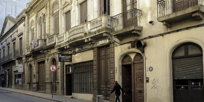 IM comienza renovacin de veredas e iluminacin en la Ciudad Vieja