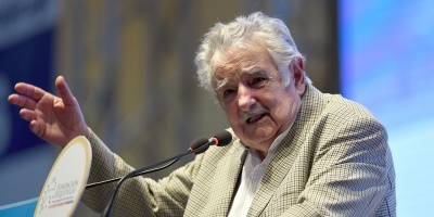 Mujica pidi en Costa Rica por la integracin de Latinoamrica
