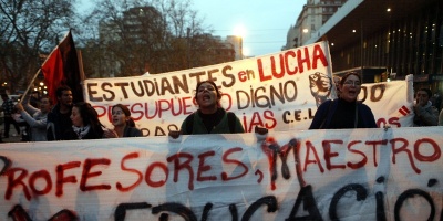 Paro nacional de profesores y de maestros en Montevideo 