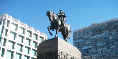 Asociaci�n Patri�tica del Uruguay celebrar� su Centenario en la Plaza Independencia 