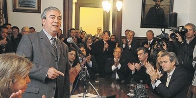 Blancos activan mecanismo de censura a Mu�iz
