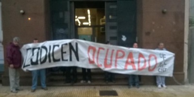 Legisladores oficialistas niegan compromiso con estudiante sobre desocupaci�n