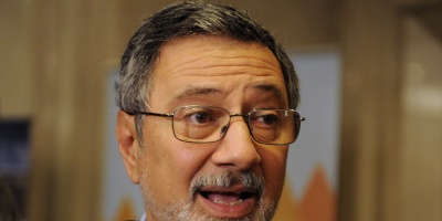 Director de Aduanas: No se incautarn compras "razonables para consumo familiar"