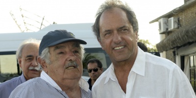 Mujica participar de acto junto a Scioli en Buenos Aires