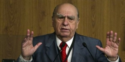 Sanguinetti dijo que es "penoso que Mujica haga campaa por Scioli"