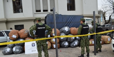 Armada incaut U$S 450.000 en mercadera de contrabando en Soriano