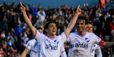 Apertura: Nacional enfrenta a Racing en comienzo de 11va fecha