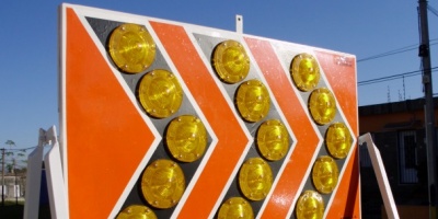 Desvo de trnsito en Avenida Uruguay por obras viales