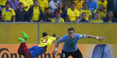 Uruguay perdi 2 a 1 en Quito ante un Ecuador dursimo