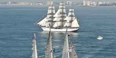 Proponen renovar la flota oce�nica de la Armada Nacional