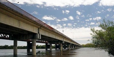 Incautaron pasta base en puente internacional de Bella Uni�n y conductor se fug� nadando