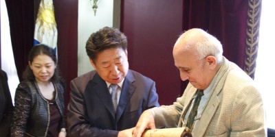 Acuerdo para la ense�anza del idioma chino a partir de 2016