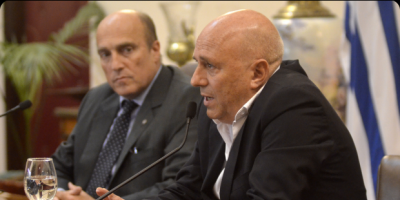 Acuerdo entre Novick y Martnez molest a partidos de la Concertacin
