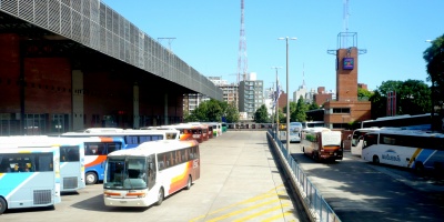 Paquete sospechoso en Tres Cruces era encomienda olvidada