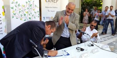 Asume Consejero por orden docente