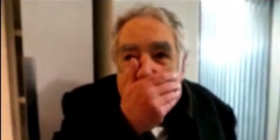 Mujica se disculp� p�blicamente con la esposa de Valenti