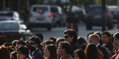 Creci el desempleo en enero; 7,7%