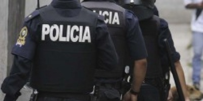 Entr a robar y comerciante le dispar en la cara