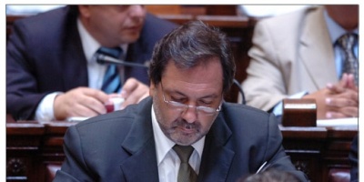 Gandini convoca a Astori al Parlamento