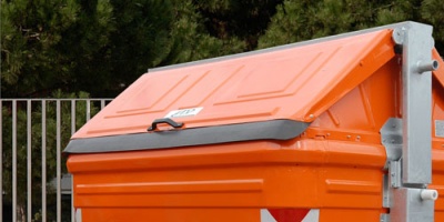 Investigan el hallazgo de un feto dentro de un contenedor de basura